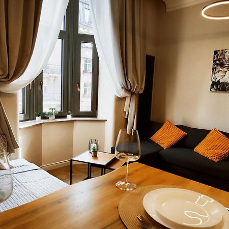 New Luxury Apartment In The Center Riga Exterior foto